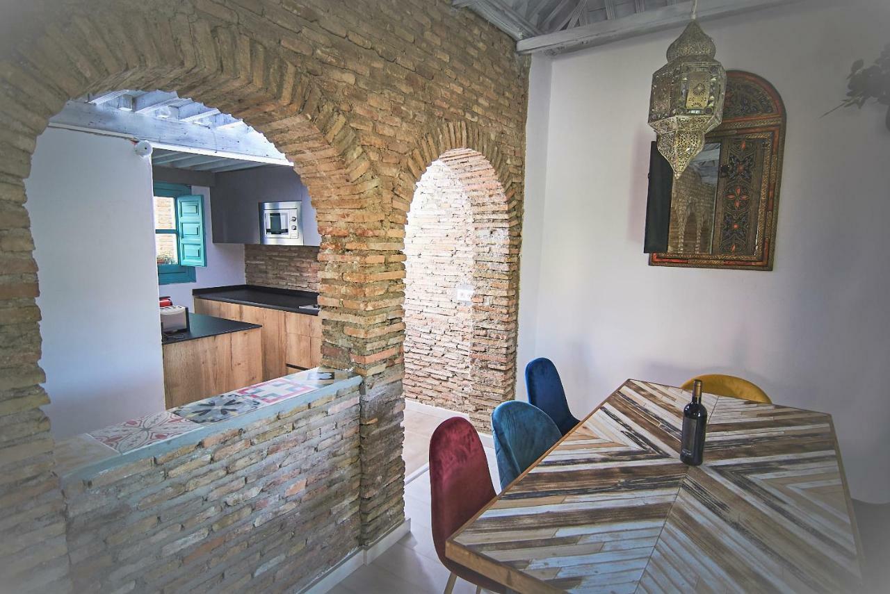 Puertas Del Albaicin