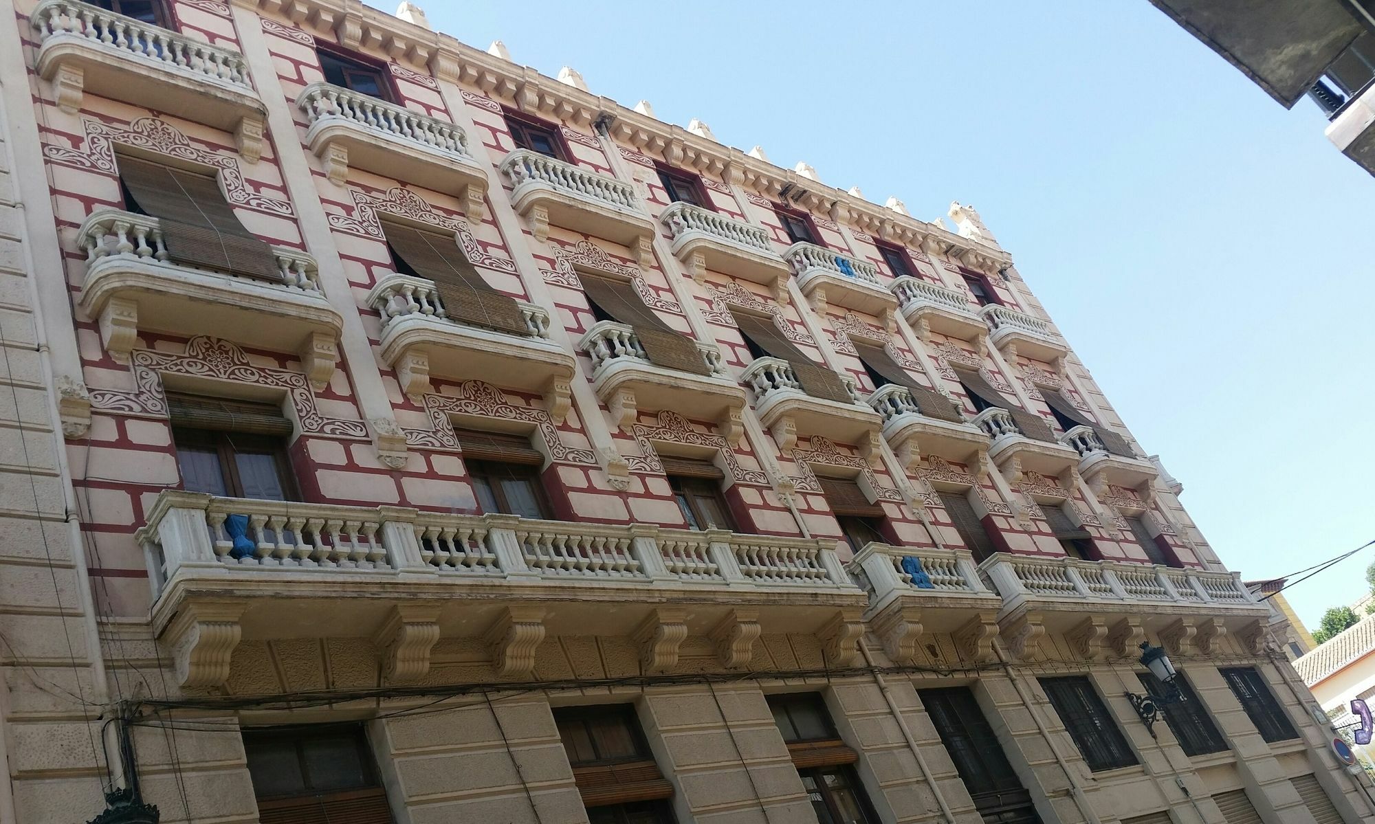 El Palacio De La Sultana Granada