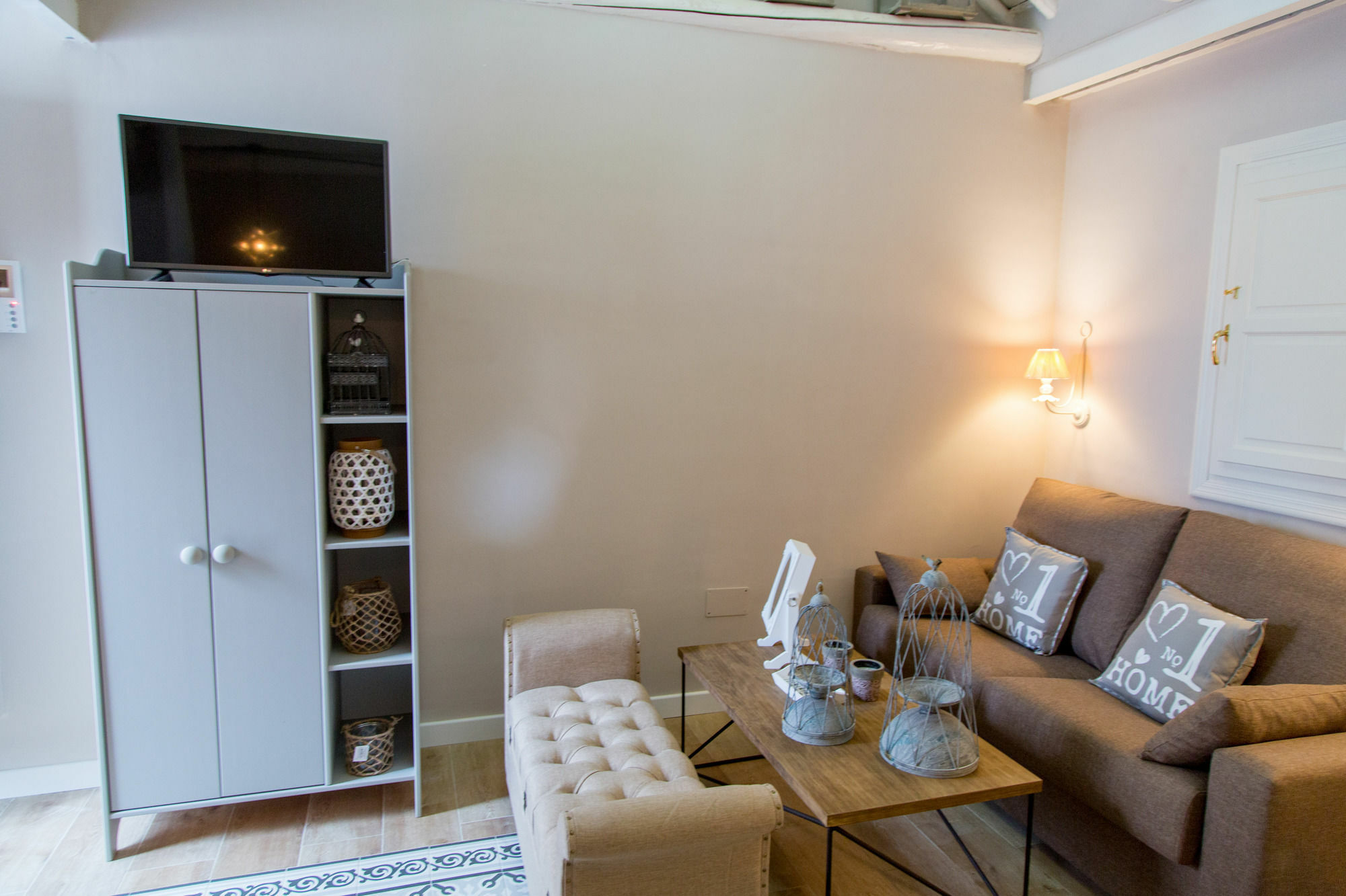 Palacio Almagra Apartment *