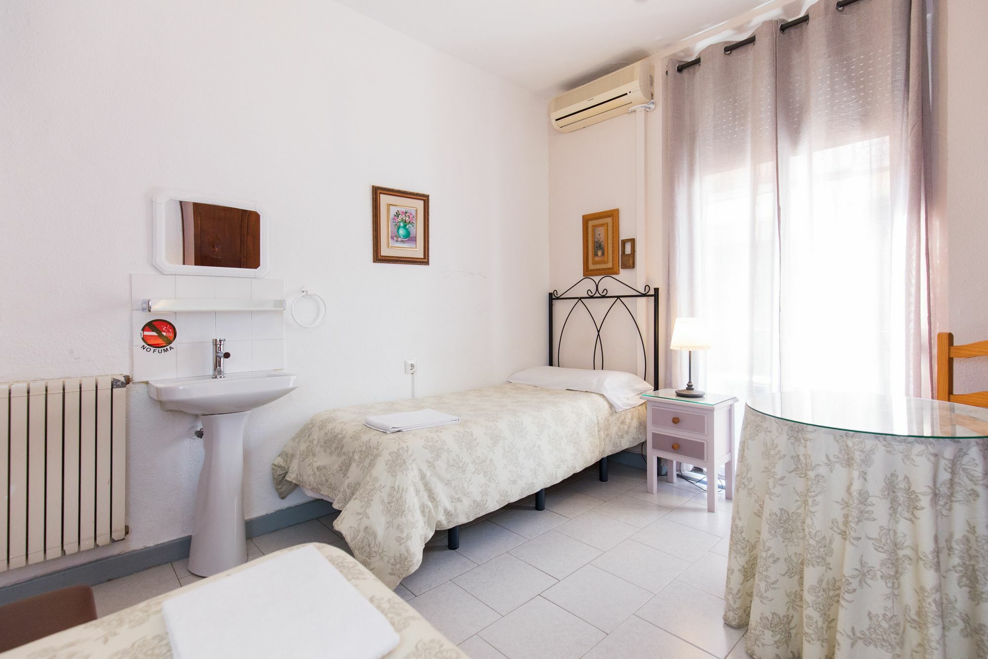 Pension Mesones Casa de hóspedes 3*