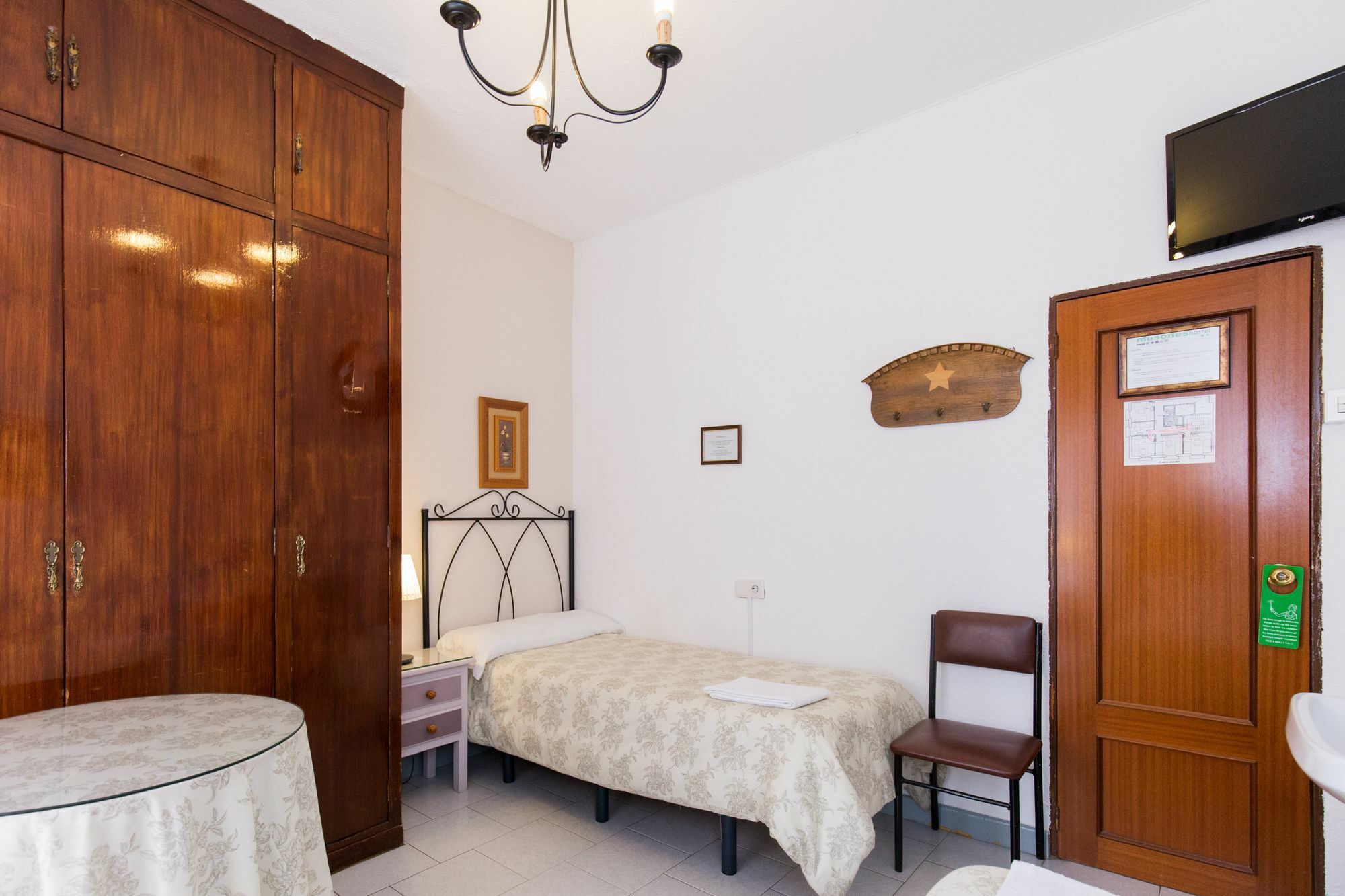 Pension Mesones 3* Granada
