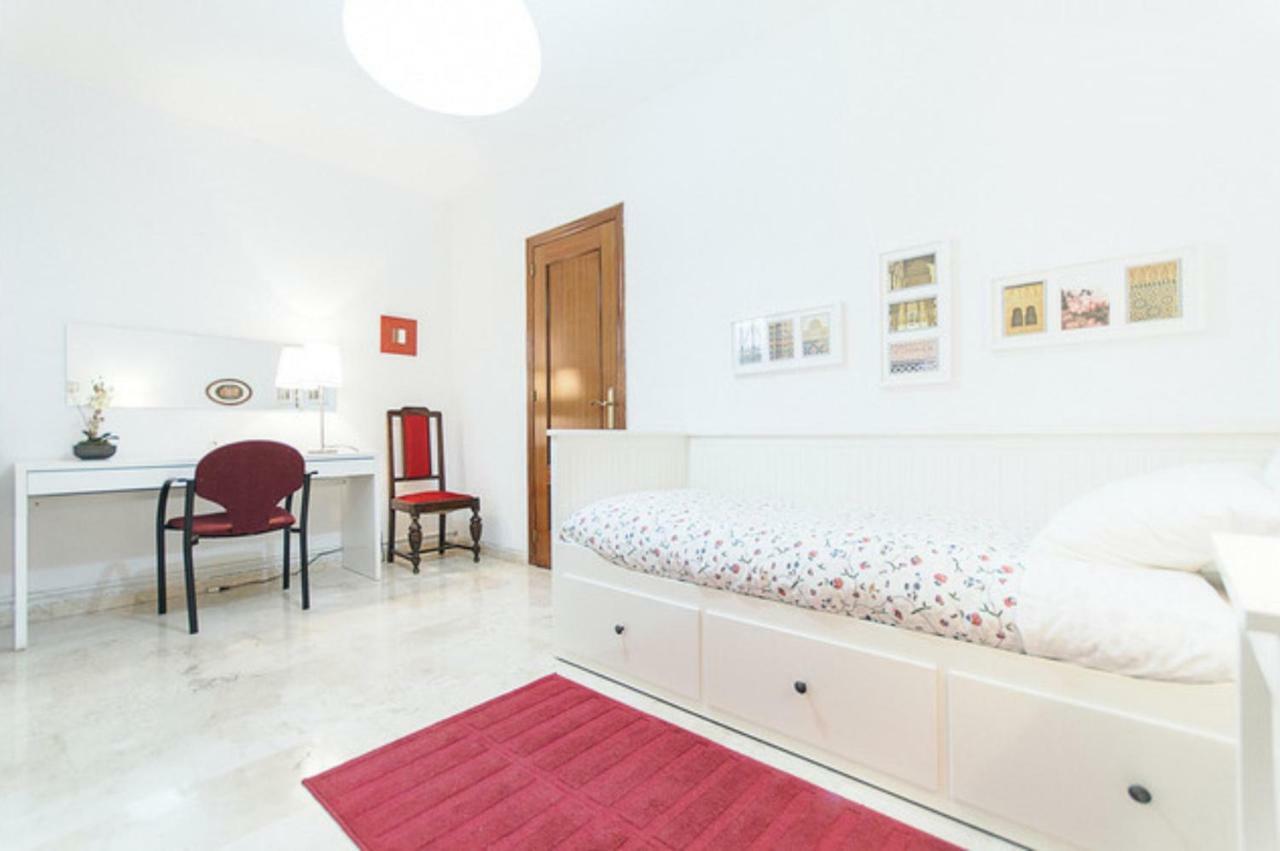 Afan Y Parking Incluido Apartment Granada