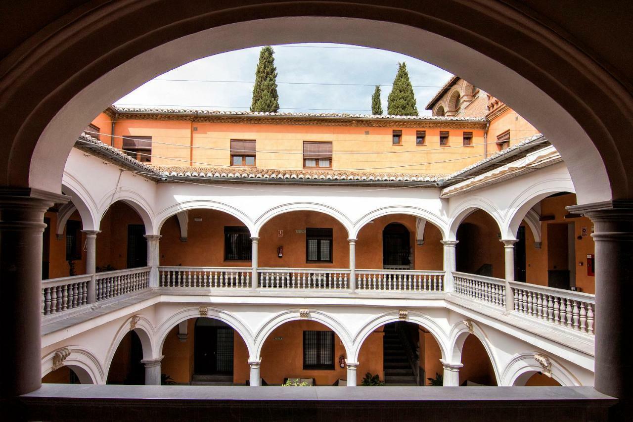 Palacio De Jeronimos Apartment *