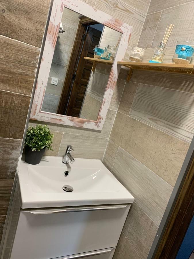 Apartamento Con Terraza En El Albaicin Granada