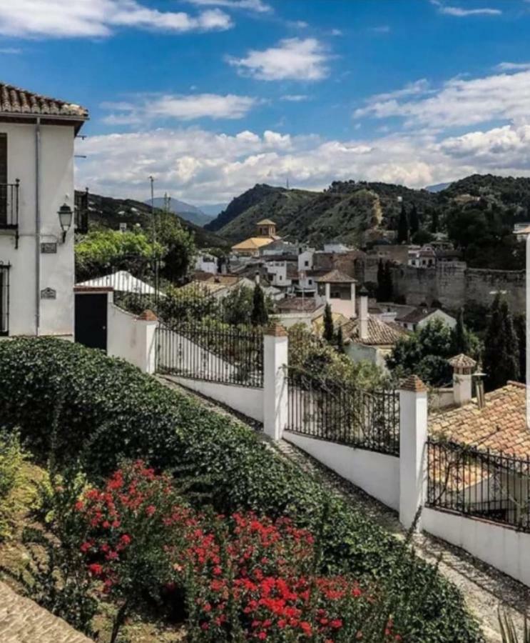 Apartamento Con Terraza En El Albaicin