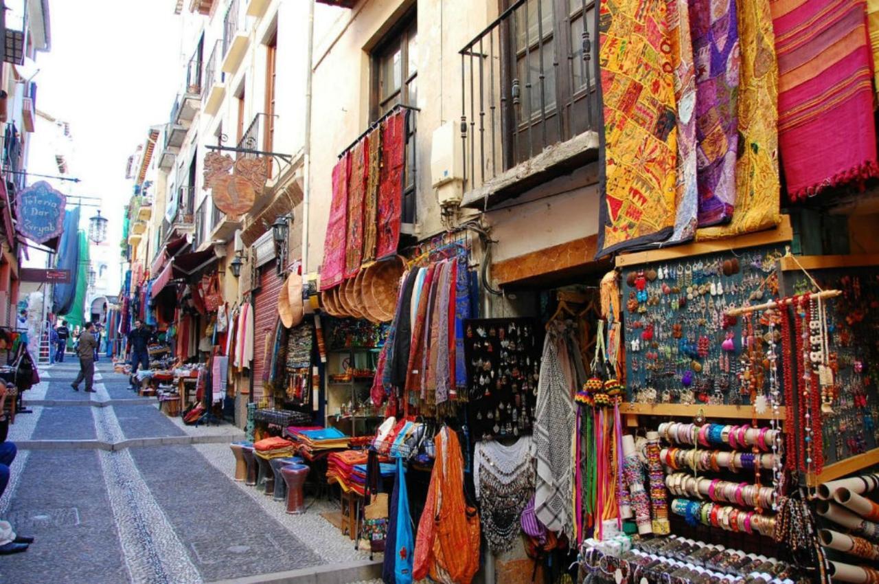 Muralla Zirí Apartamento