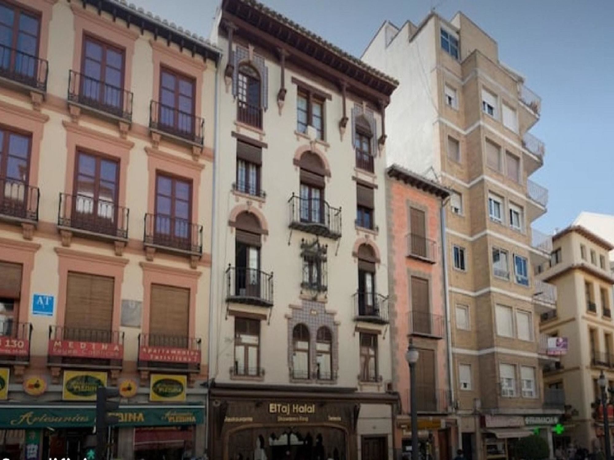 With 3 Bedrooms In Granada, With Wonderful View, Balcon Apartment Granada
