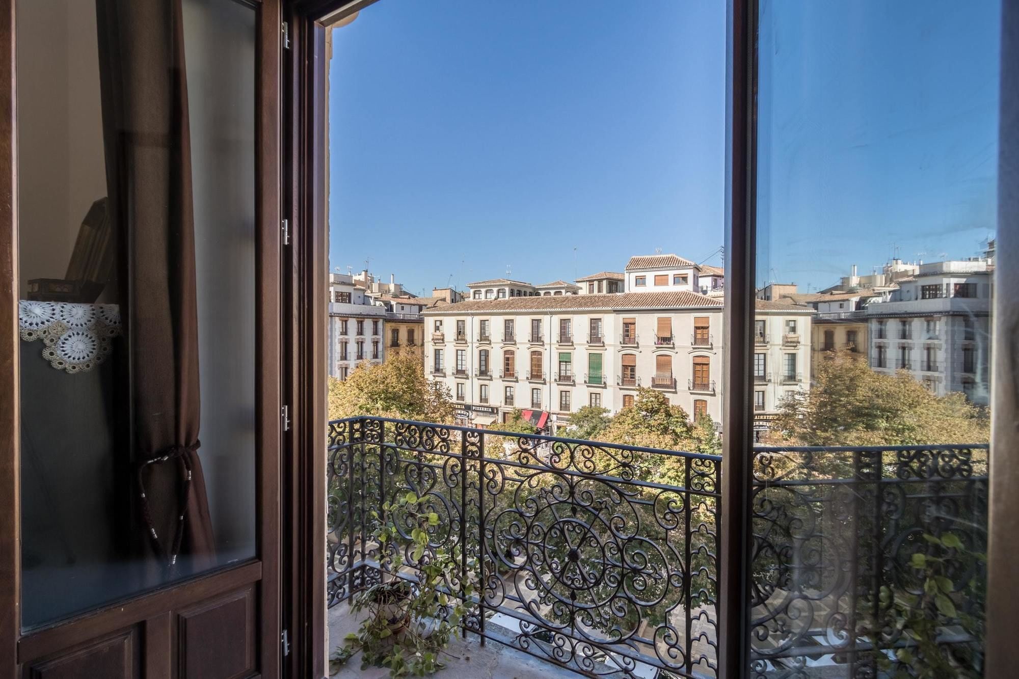 With 3 Bedrooms In Granada, With Wonderful View, Balcon *
