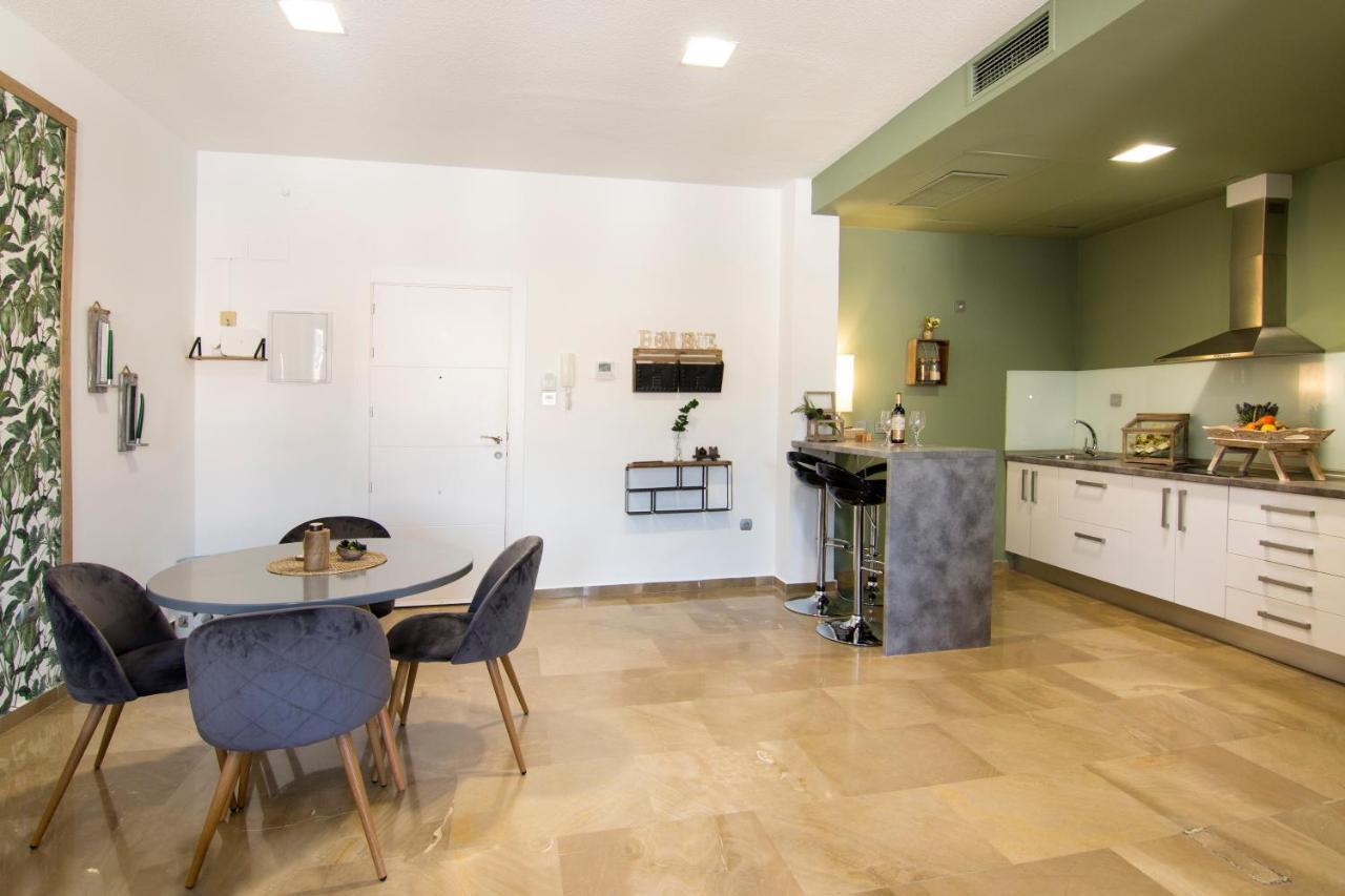 Plaza Del Carmen Apartment *