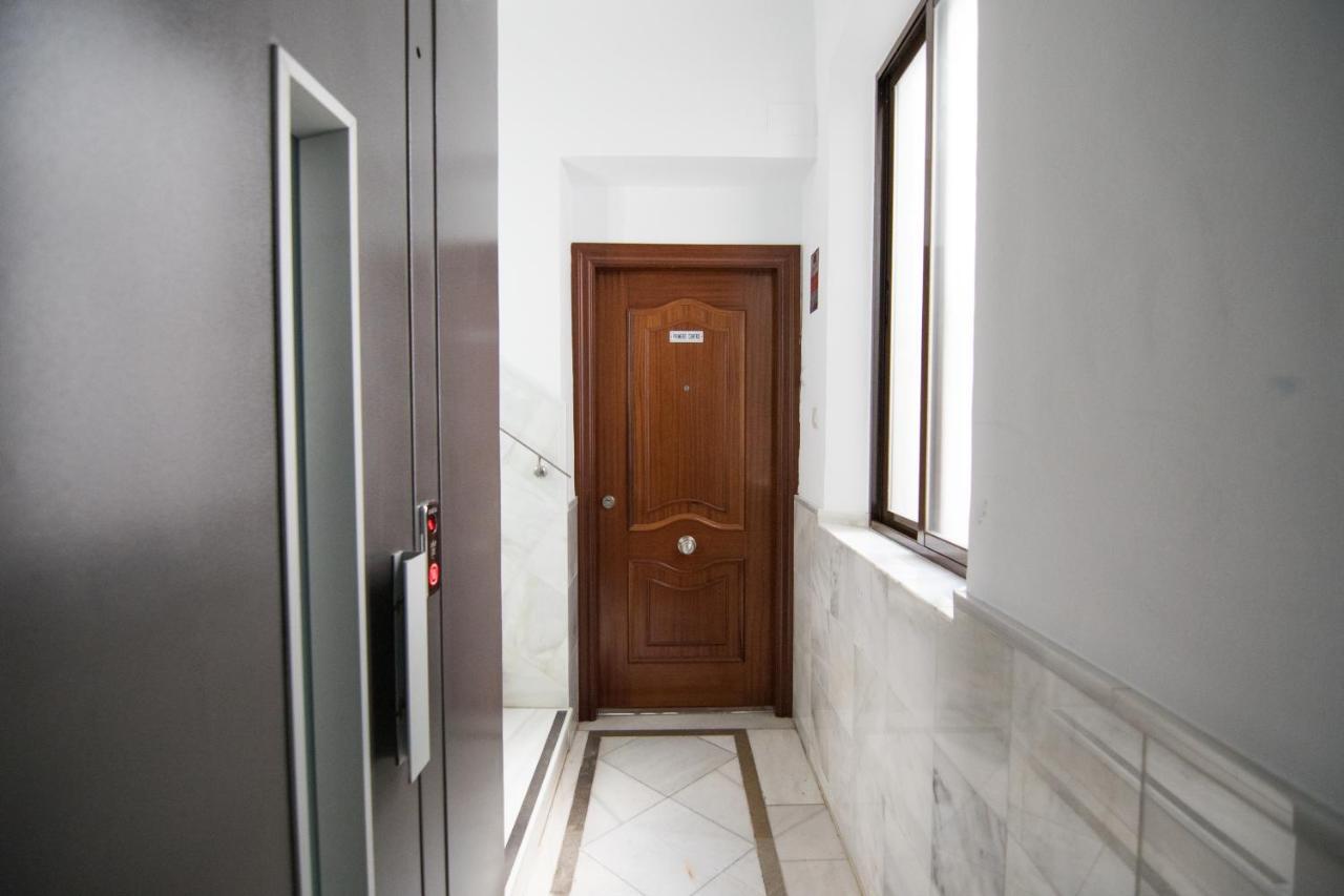 Tuguest Alhondiga Apartment