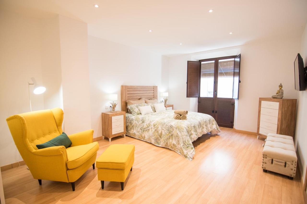 Tuguest Alhondiga Apartment