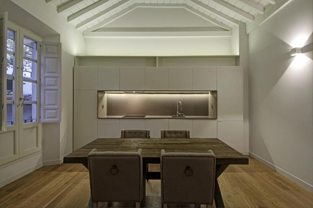 Duplex Lux Escudo Del Carmen