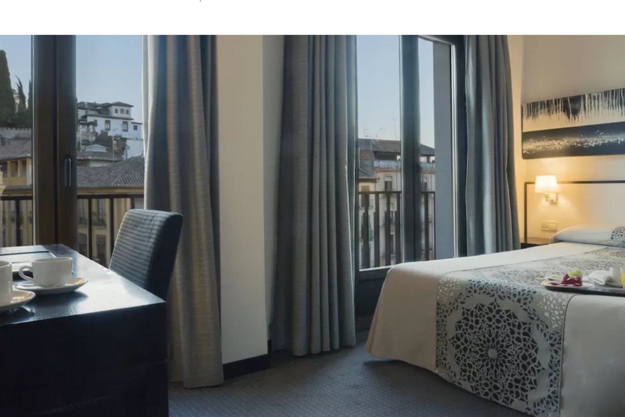 Macia Plaza Hotel 2*