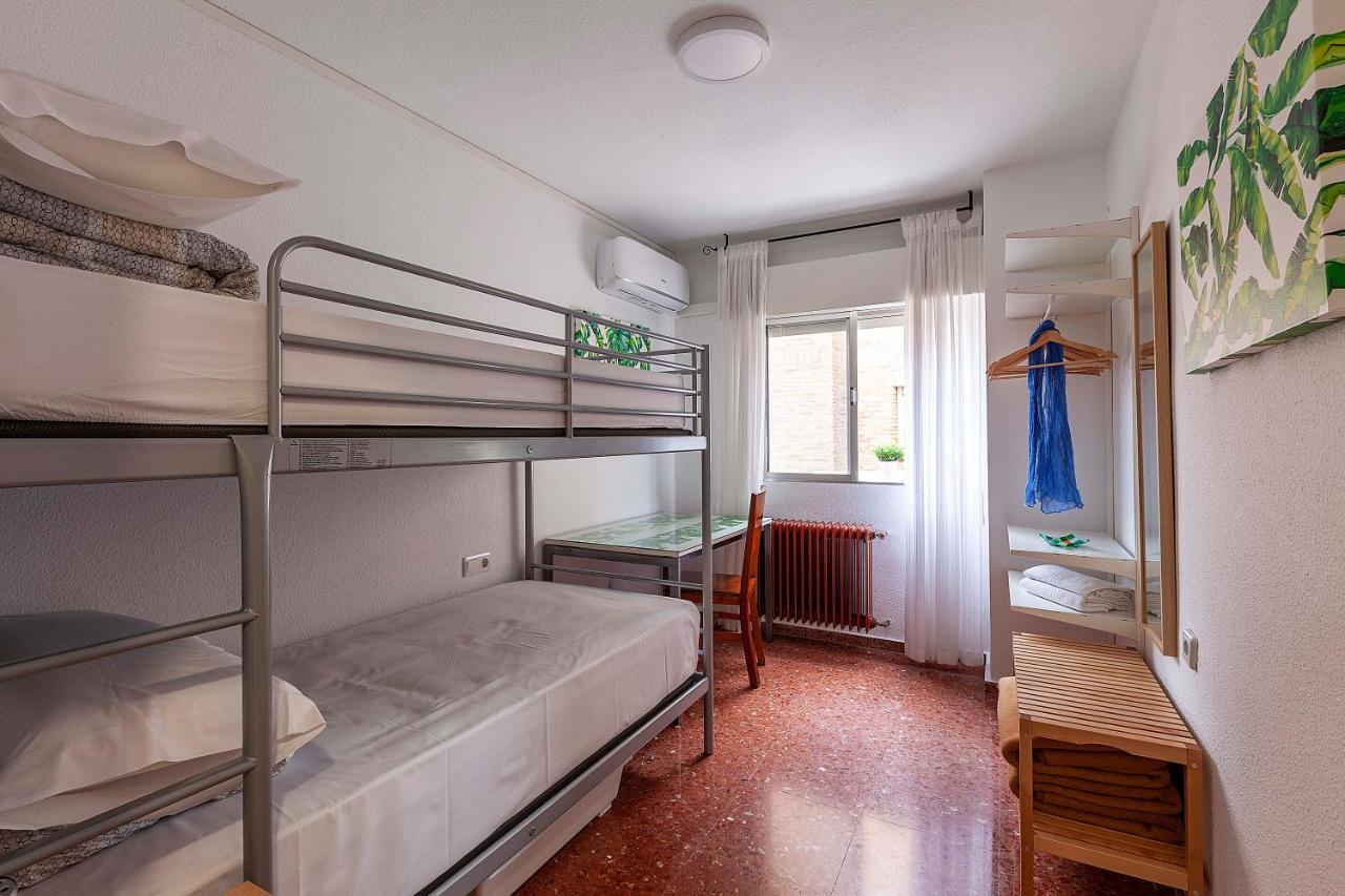 Gran Apartamento Familiar Neptuno Apartment *