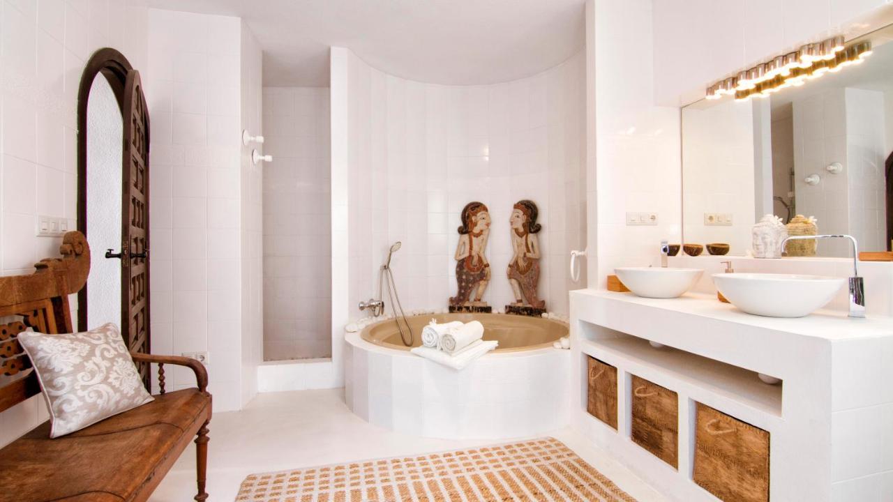 La Almendra Blanca - A Hidden Gem On The Mediterranean Villa