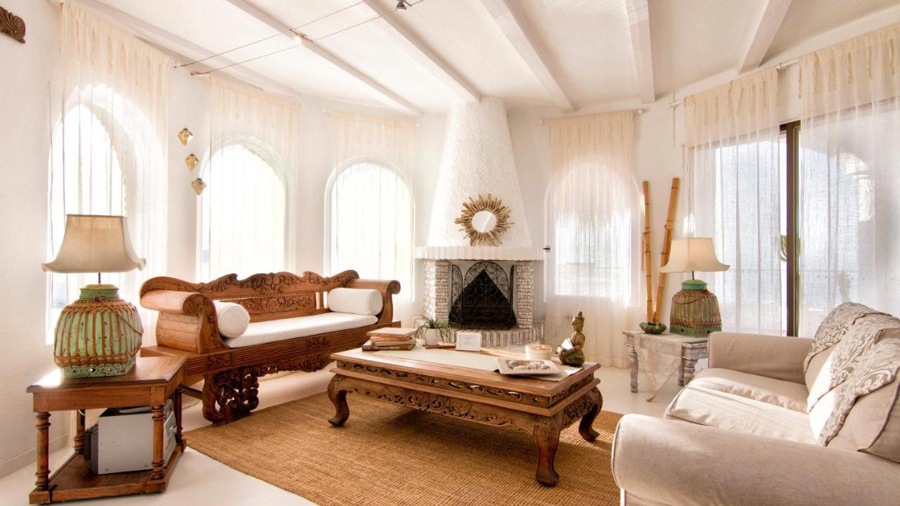 La Almendra Blanca - A Hidden Gem On The Mediterranean Villa *