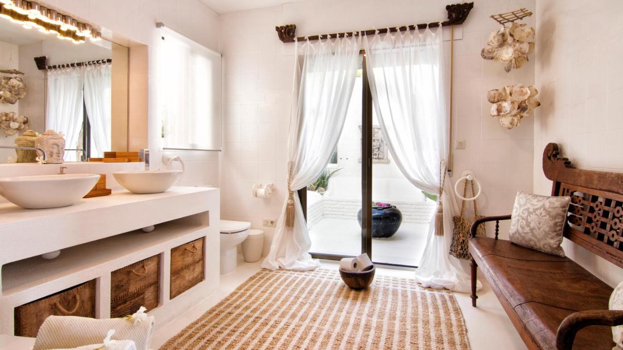 La Almendra Blanca - A Hidden Gem On The Mediterranean Villa Granada