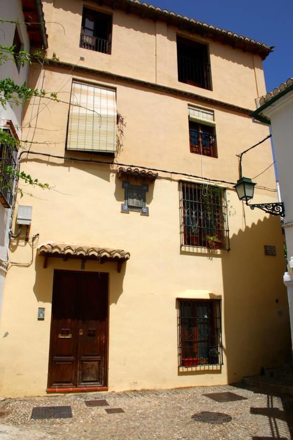 Callejon Del Aljibe De Trillo
