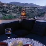 Casa Balcón