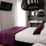 Khu Hotel