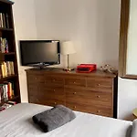 Apartamento Y Habitacion Doble Independiente A 10 Minutos De Centro De Granada