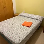 Economic Private Room In Center Of Granada