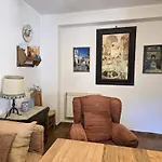 La Casita Del Corralon