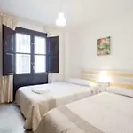 Alhambra Host