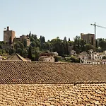 Chezmoihomes Granada City Hub
