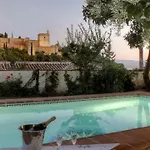 2.5 Million Villa. Magical Sunset. Super Close To Everything. 5Br, 4Ba, Pool, A/C+Heating