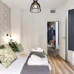 Chezmoihomes Central Ethnic Style Apartment