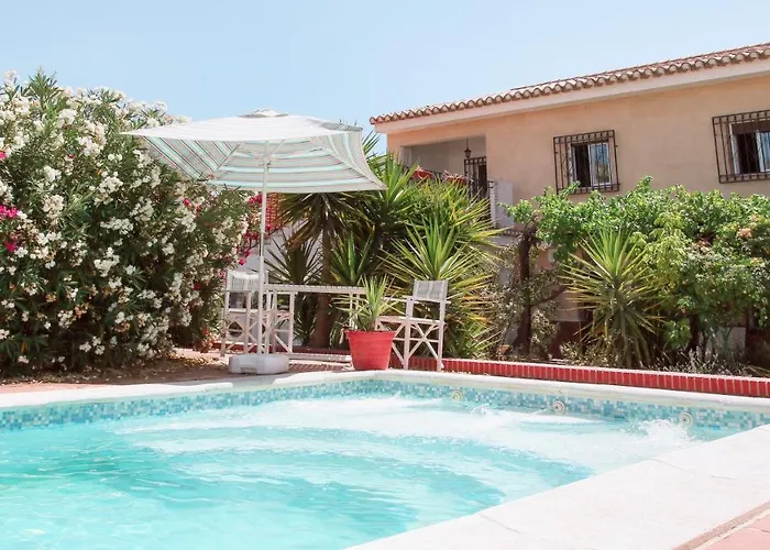 Gorgeous Villa Sleeps 11 Private Pool And Garden