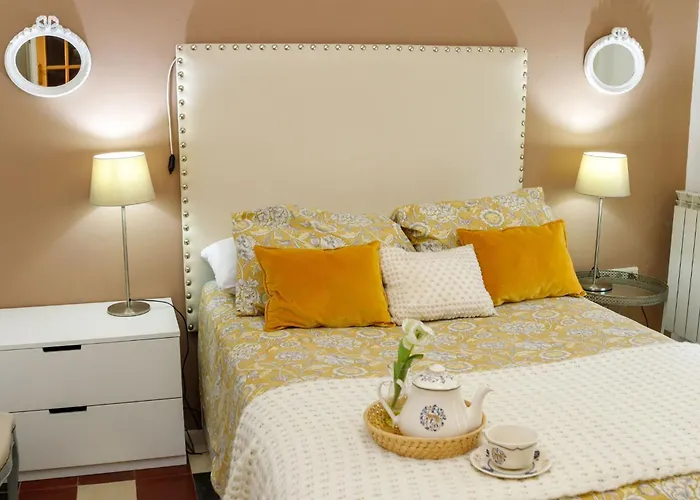 Elegante Apartamento En Granada By Bebalmy