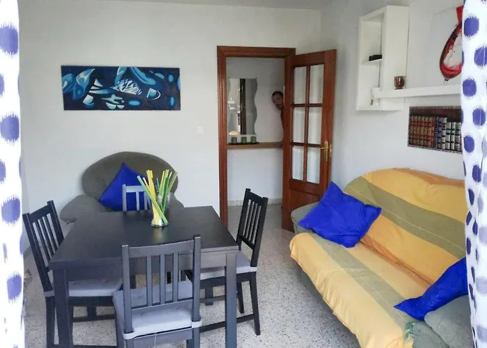 Charming Apartment Historic Centre Granada 80 M² + Balcony