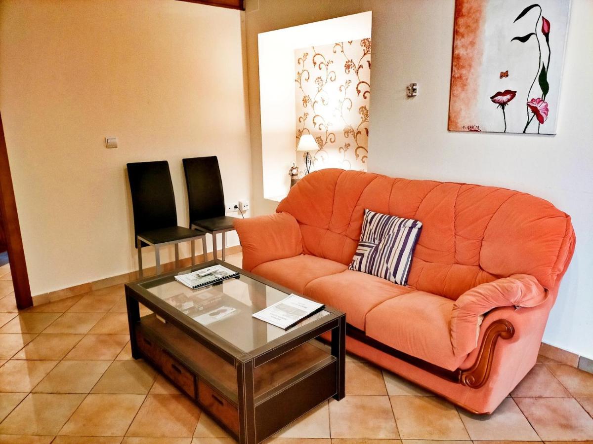 Abadia Acomodação com café da manhã  2*
