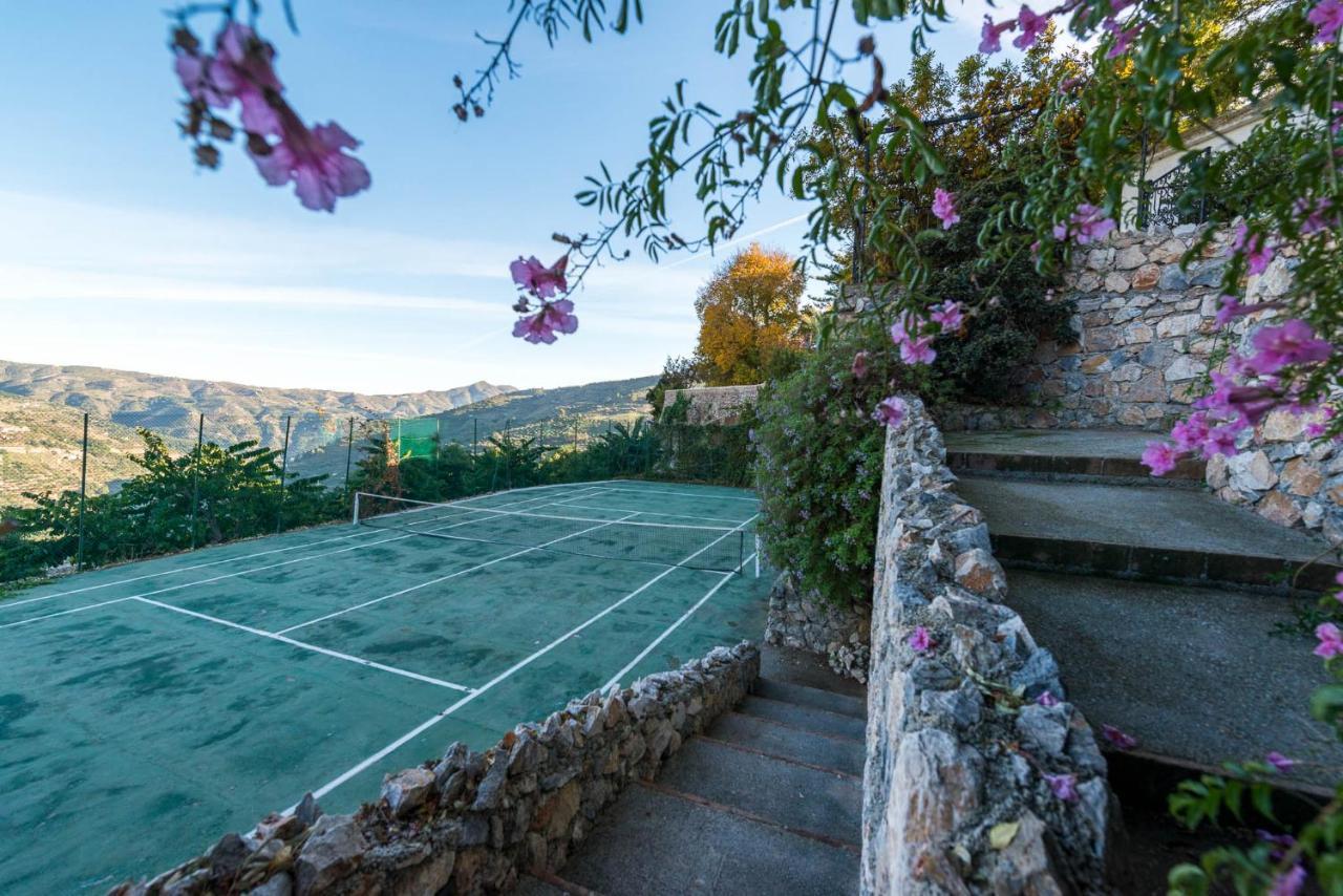 Bed & Breakfast Palacete De Cazulas *