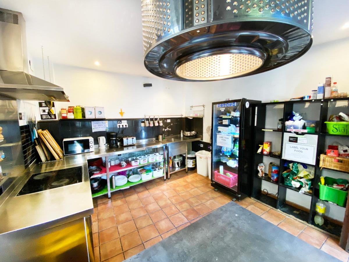Hostel Makuto Coliving House *