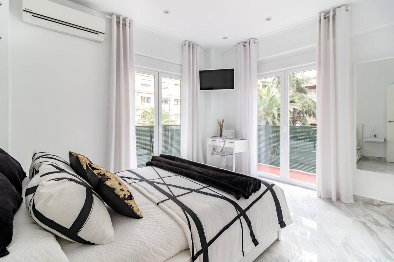 Plaza Menorca Apartment