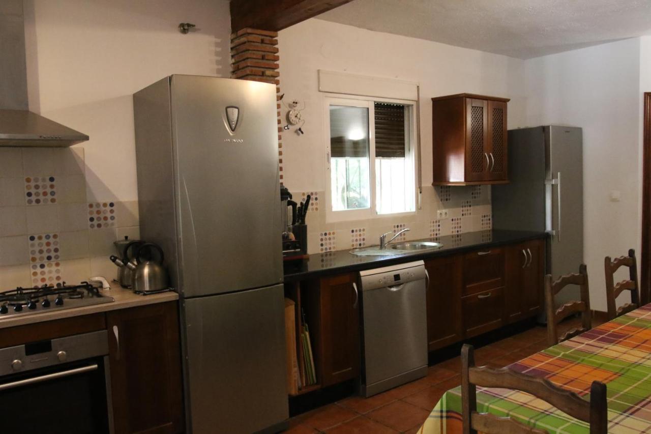 Gorgeous Sleeps 11 Private Pool And Garden Granada