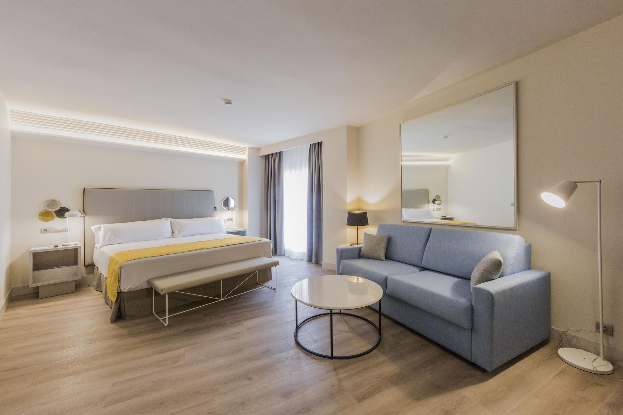 Catalonia Hotel Granada