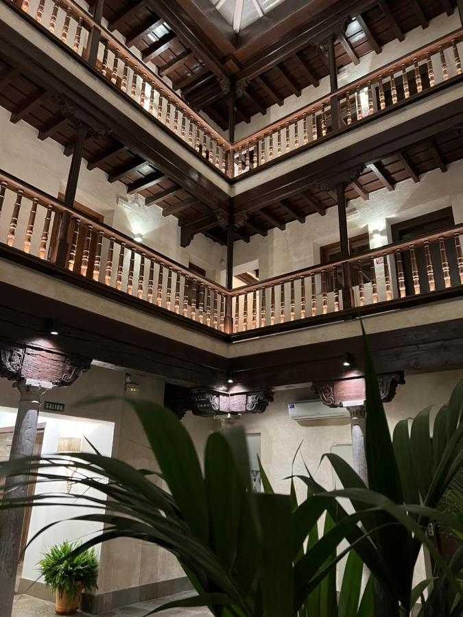 Hotel Hotel Mercader De Sedas Granada