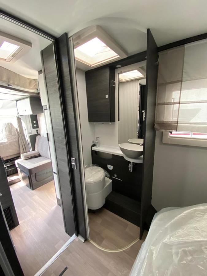Campsite Magnifica Autocaravana Adria Matrix Axess 670sl *