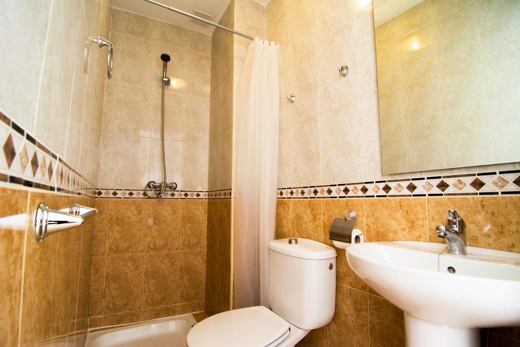 Nhà khách San Jose 2*