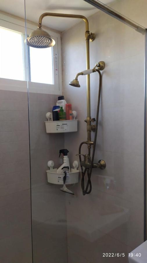 Ideal Apartment *