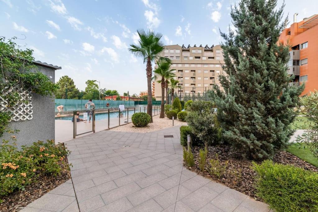 Apartment Moderno Con Piscina Y Parking