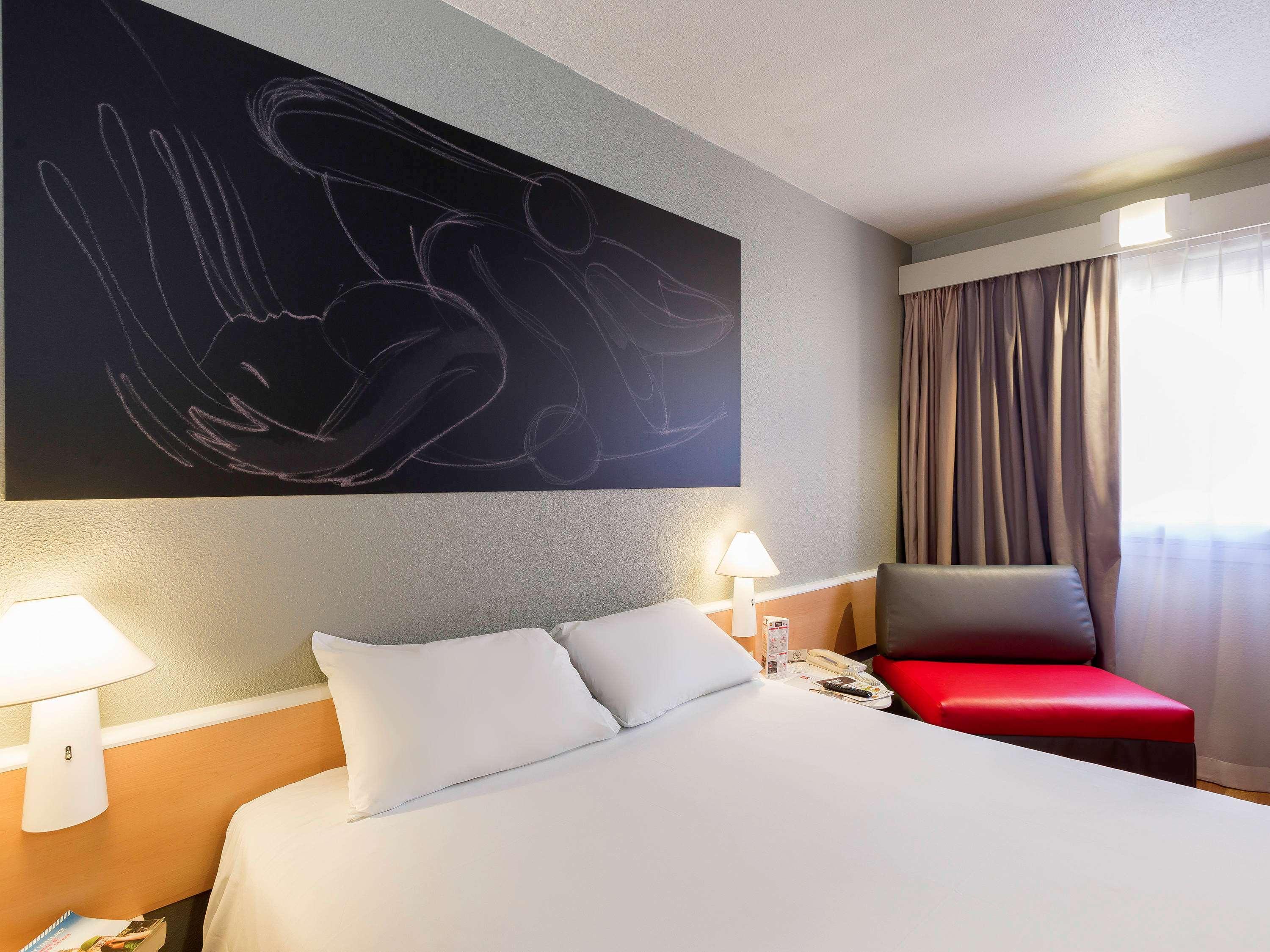 Hotel Ibis *