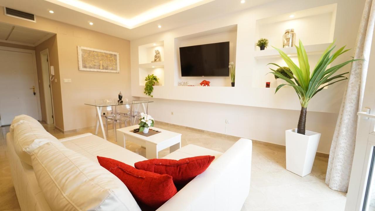 Aixa Serrallo Aparts Apartment Granada