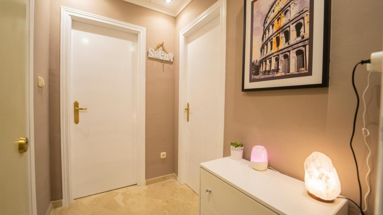 Aixa Serrallo Aparts Apartment Granada