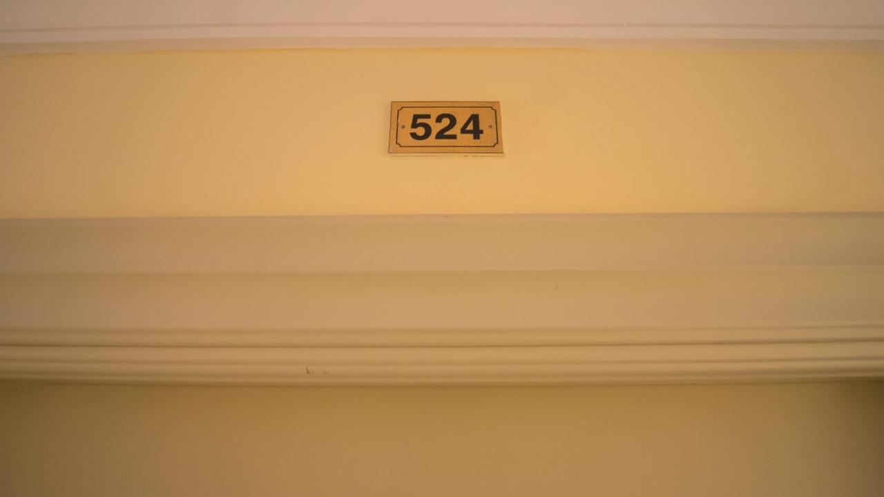 Apartment Aixa Serrallo Aparts *
