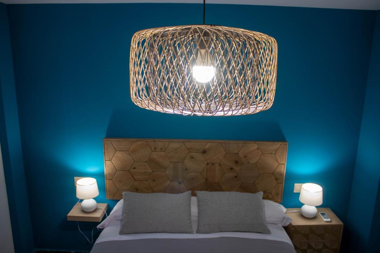 Apartamento Atico Con Terraza En Cuesta Gomerez